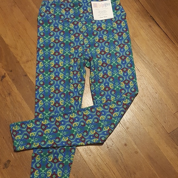LuLaRoe Pants - NWT LulaRoe leggings (OS) LuLaRoe Pants - NWT LulaRoe leggings (OS)